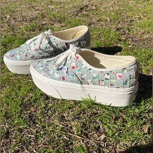 Vans platform woven floral denim sneakers size 7.5 women